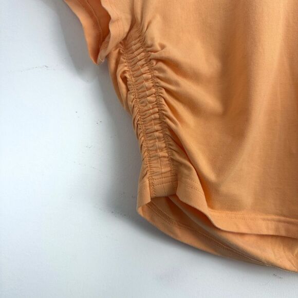 Aritzia TNA Chill Malibu Cropped T-Shirt in Orange Sz Medium - Picture 4 of 8
